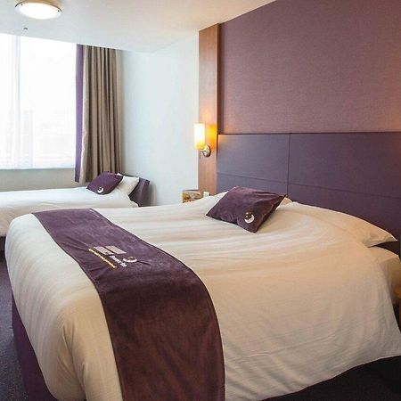 Premier Inn Лимингтон Экстерьер фото