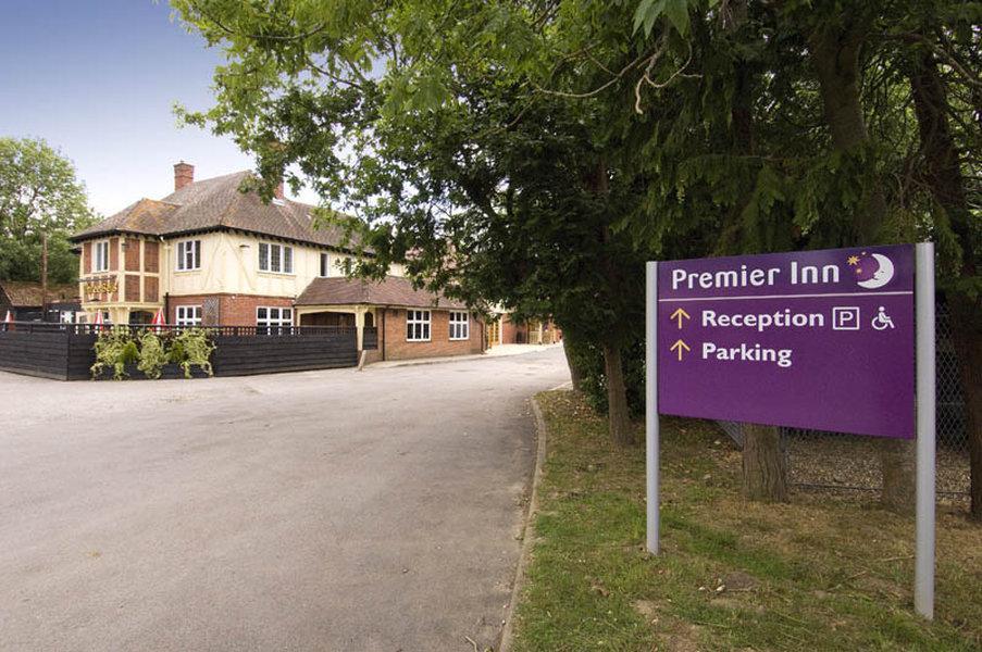 Premier Inn Лимингтон Экстерьер фото